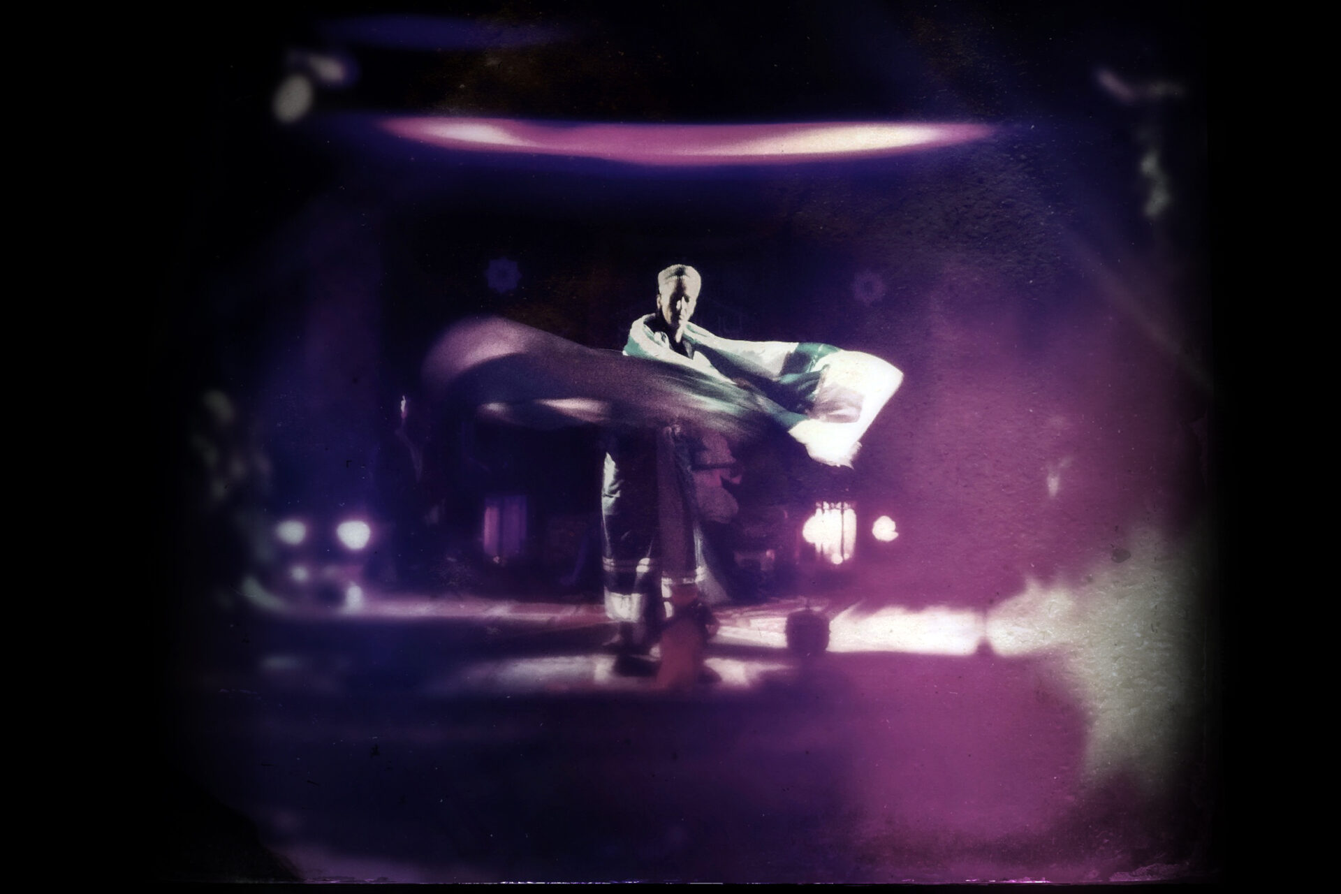 DERNIEE DANSE-©ALG